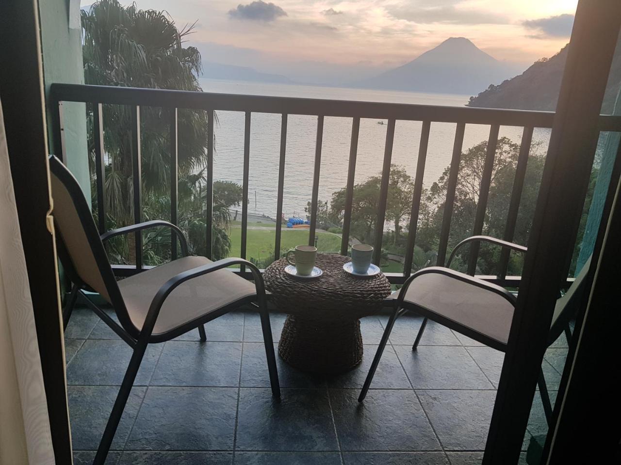 The Paradise Of Atitlan Suites - Free Breakfast Supplies Panajachel Eksteriør bilde