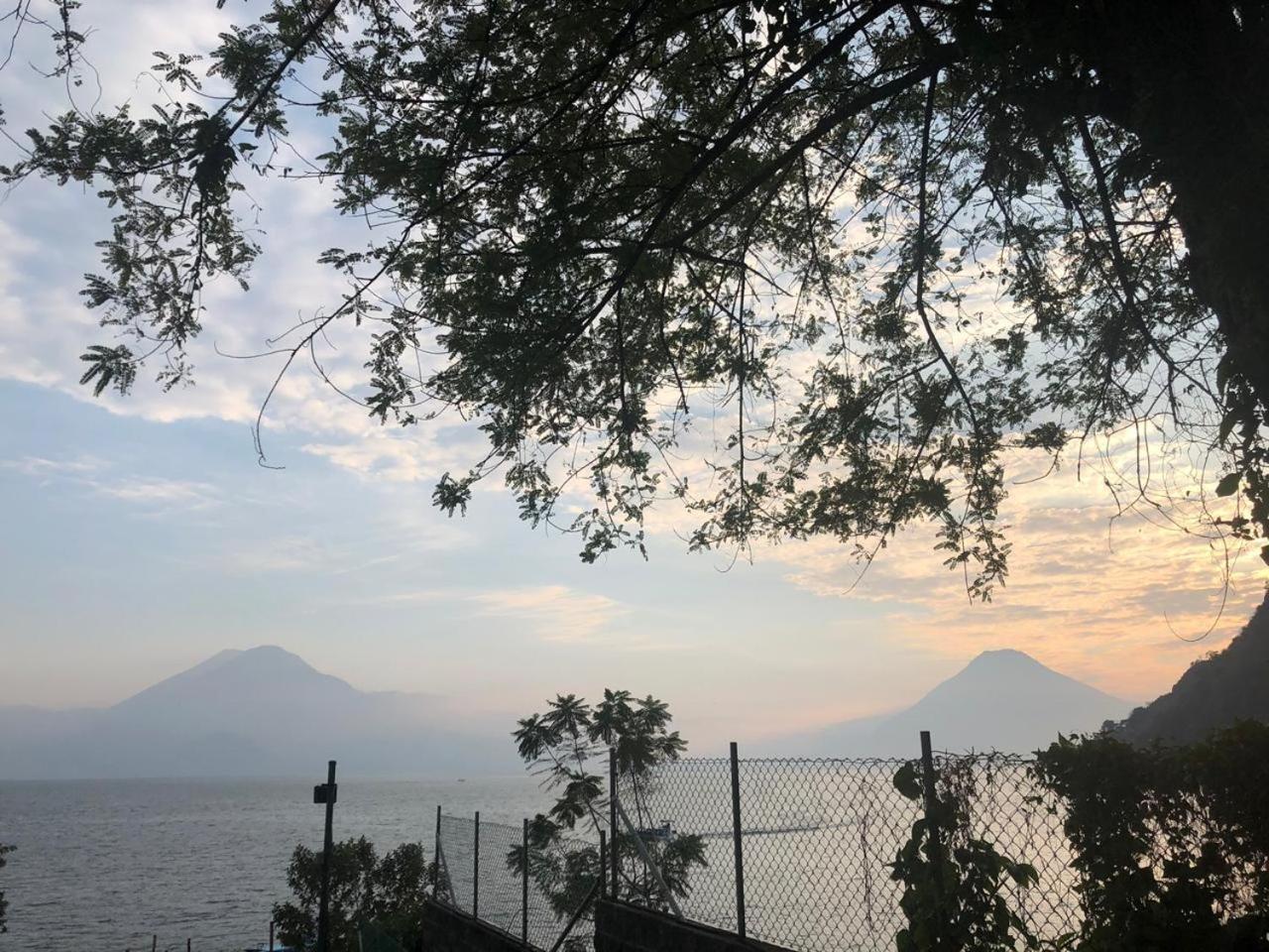 The Paradise Of Atitlan Suites - Free Breakfast Supplies Panajachel Eksteriør bilde