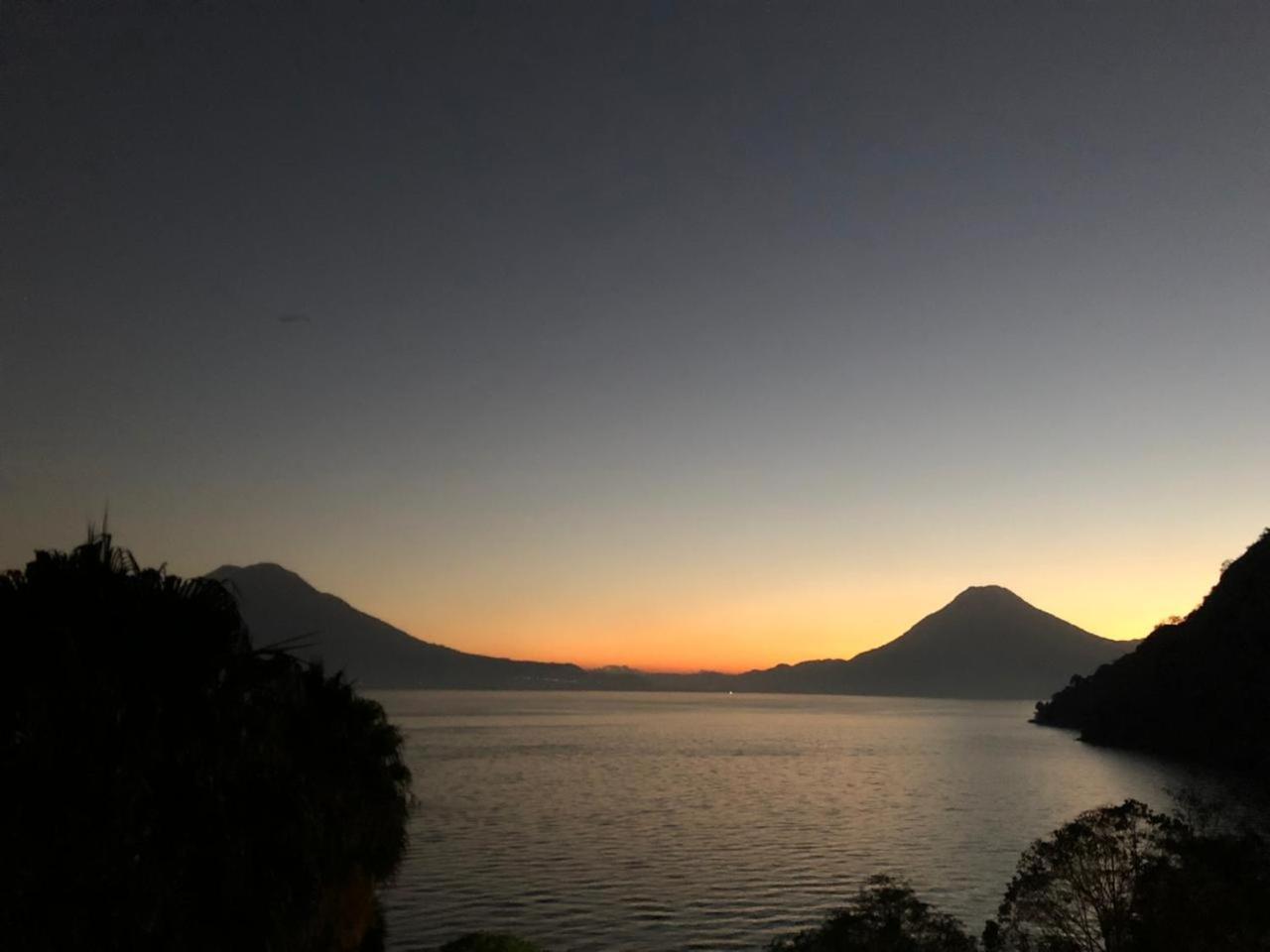The Paradise Of Atitlan Suites - Free Breakfast Supplies Panajachel Eksteriør bilde